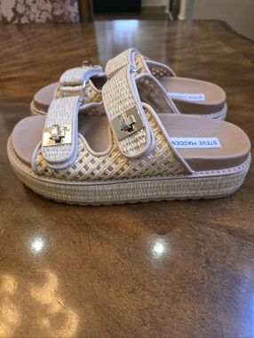 Steve Madden Beige Raffia Platform Slide Sandals